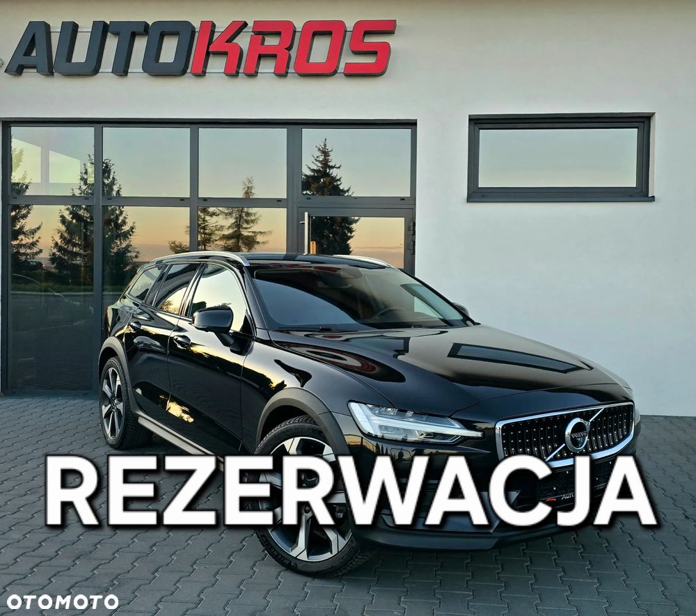 Volvo V60 Cross Country B4 D AWD Geartronic Pro - 1