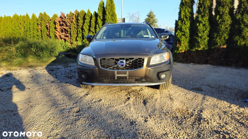 Volvo XC 70 T5 AWD Summum - 1