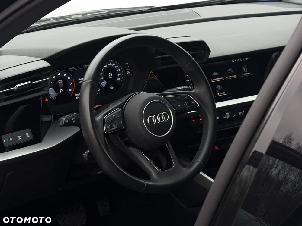Audi A3 Sportback - 8