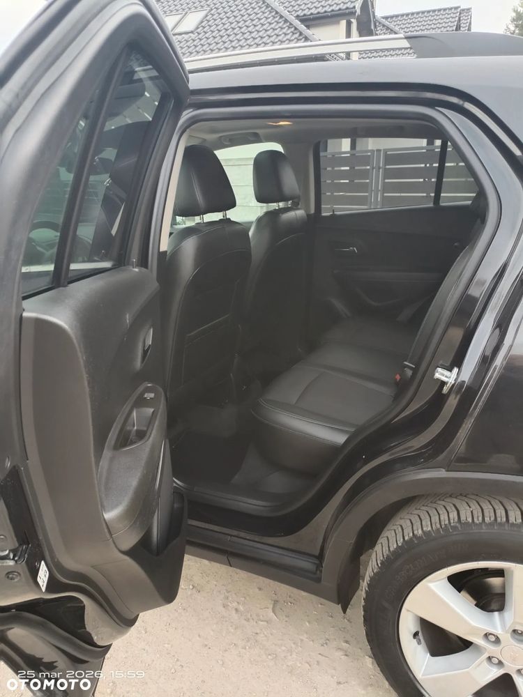 Chevrolet Trax 1.4T AWD LT+ - 25