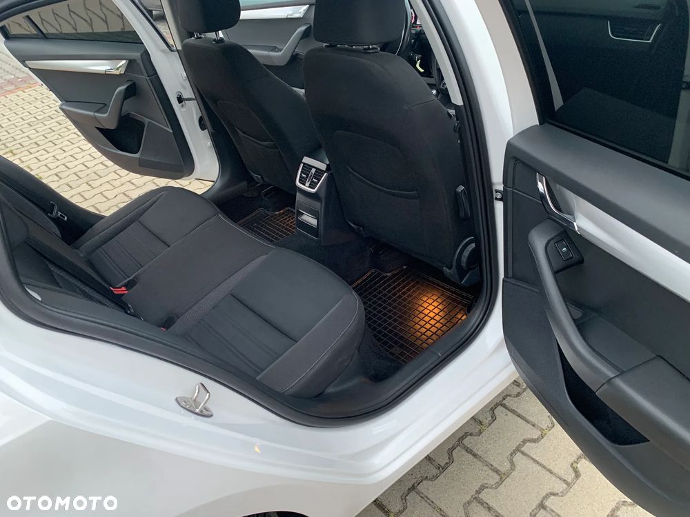 Skoda Octavia 1.5 TSI GPF ACT Ambition - 15