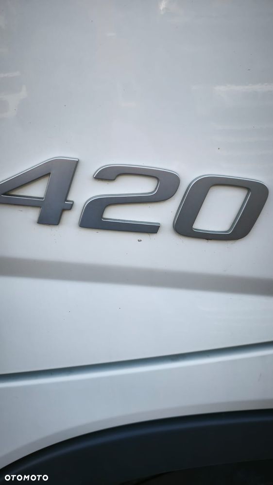 Volvo FM 420 - 8