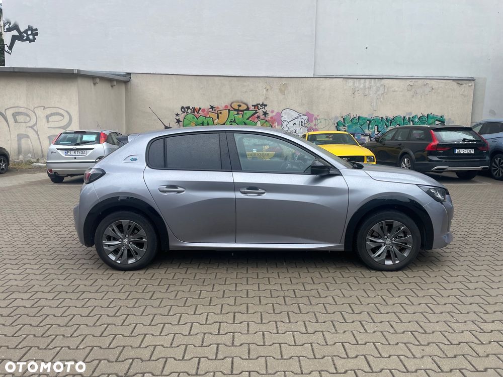 Peugeot 208 Allure Pack - 4