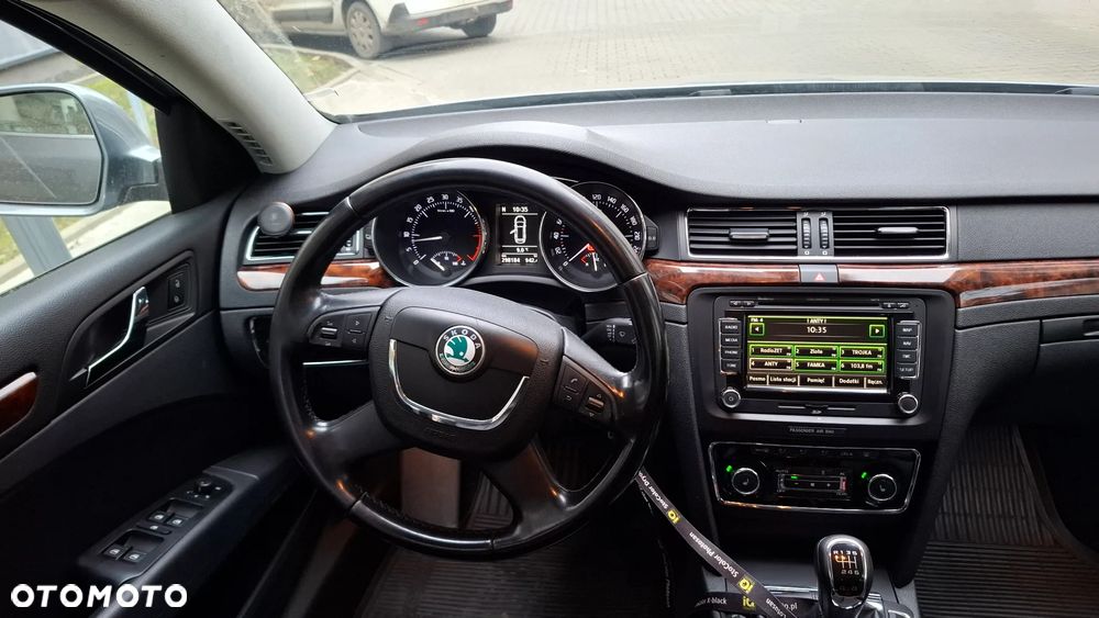 Skoda Superb 2.0 TDI 4x4 Elegance - 13