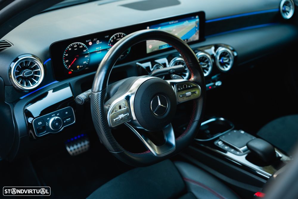 Mercedes-Benz A 250 e 8G-DCT AMG Line Advanced Plus - 12