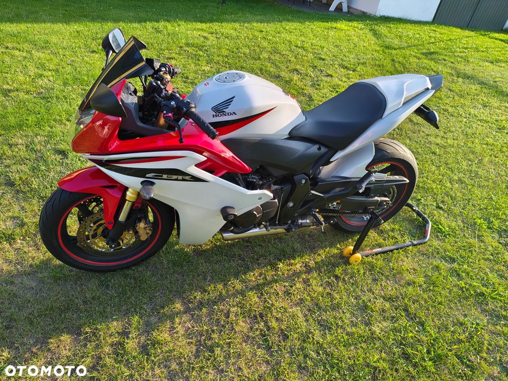Honda CBR - 4