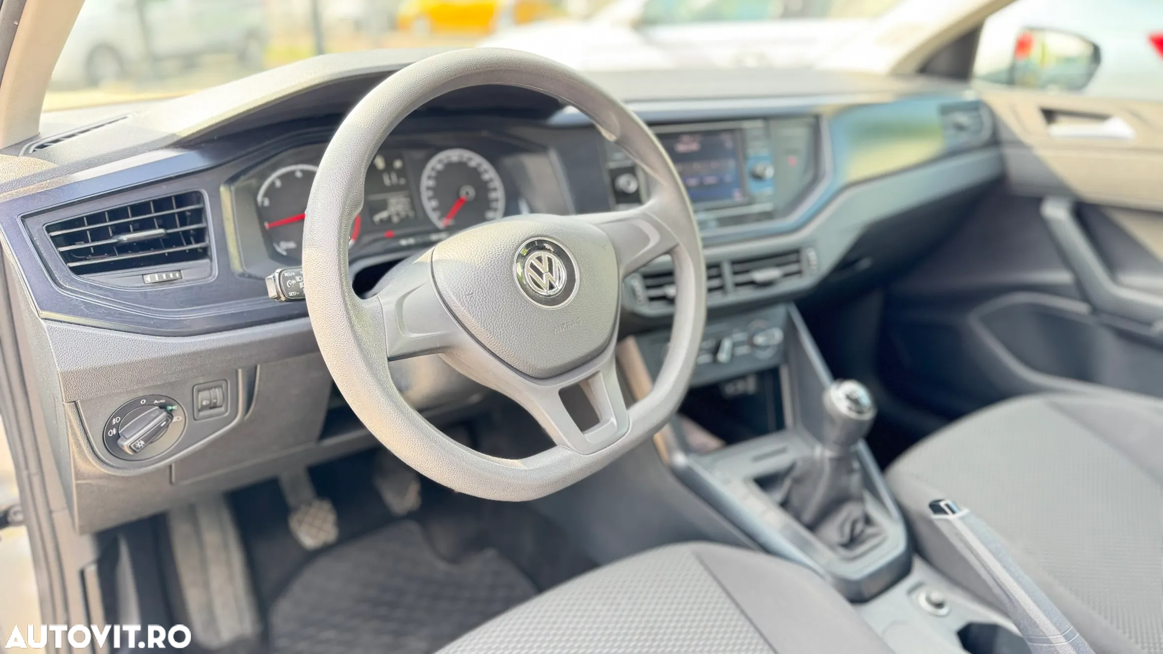 Volkswagen Polo 1.0 TSI Comfortline - 5