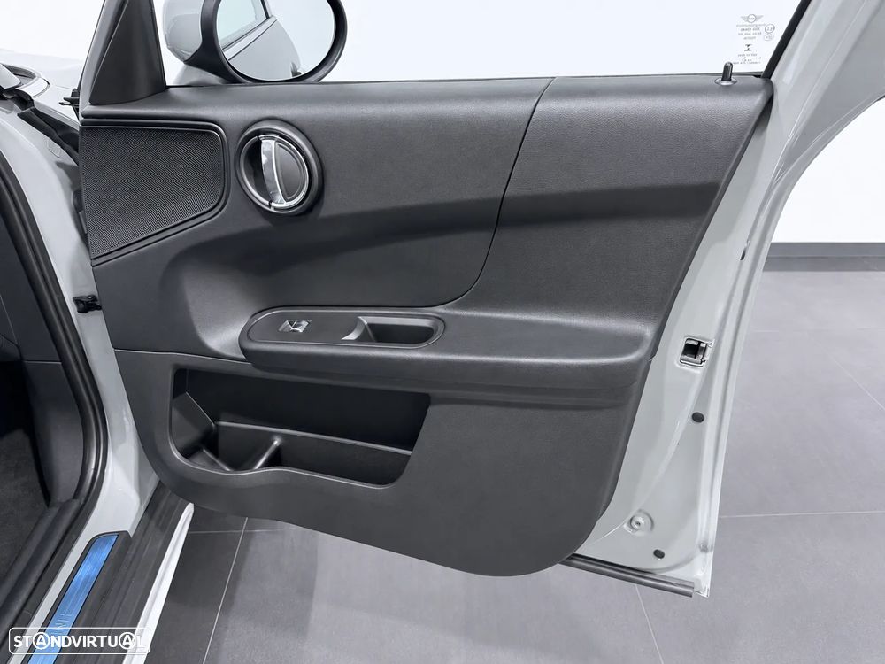 MINI Countryman One D 4Business Plus Nav - 40