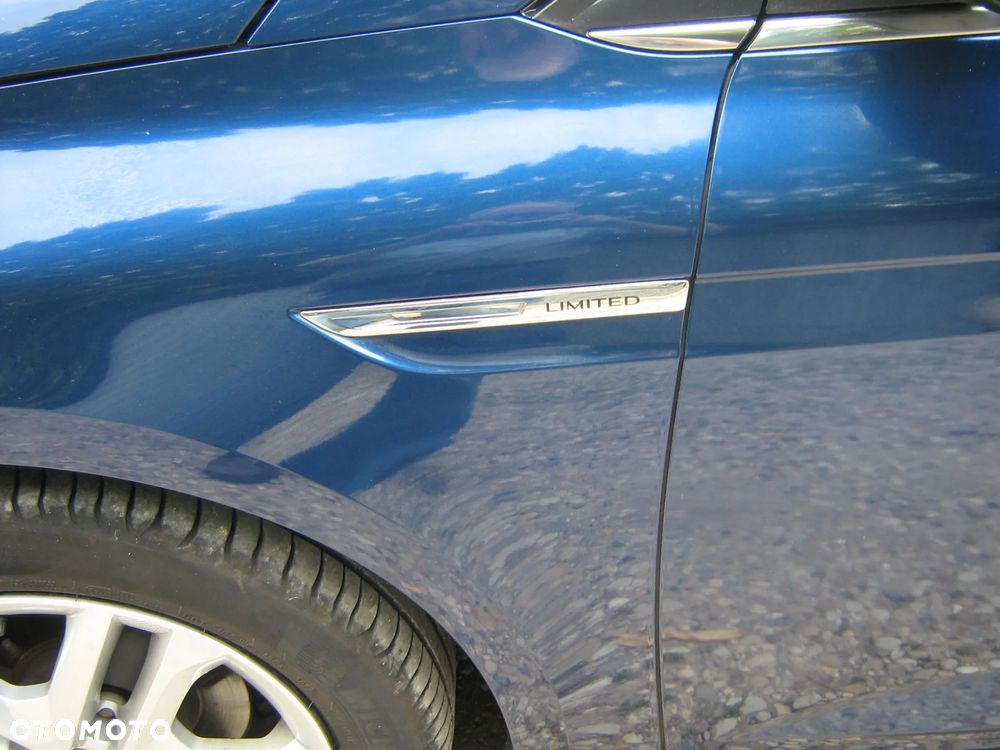 Renault Megane 1.6 SCe Limited - 4
