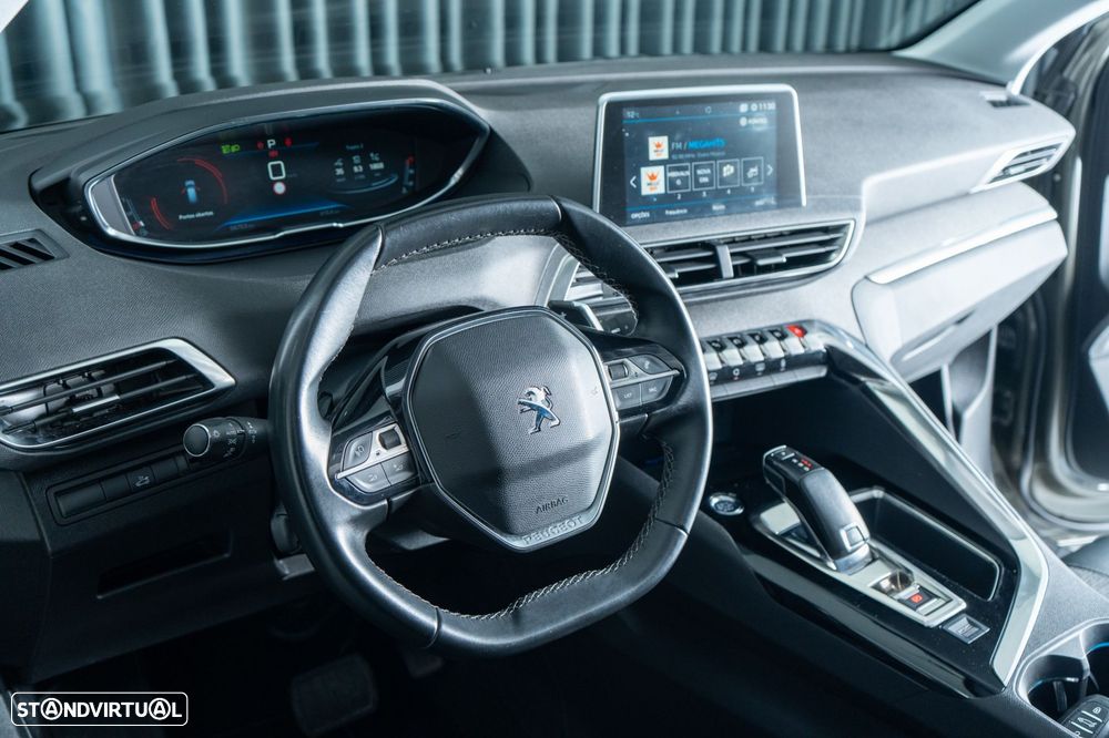 Peugeot 3008 1.2 PureTech Allure Pack EAT8 - 13