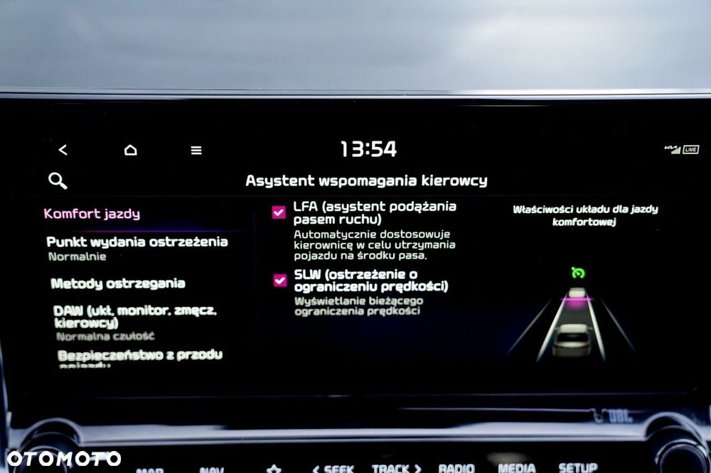 Kia XCeed - 38