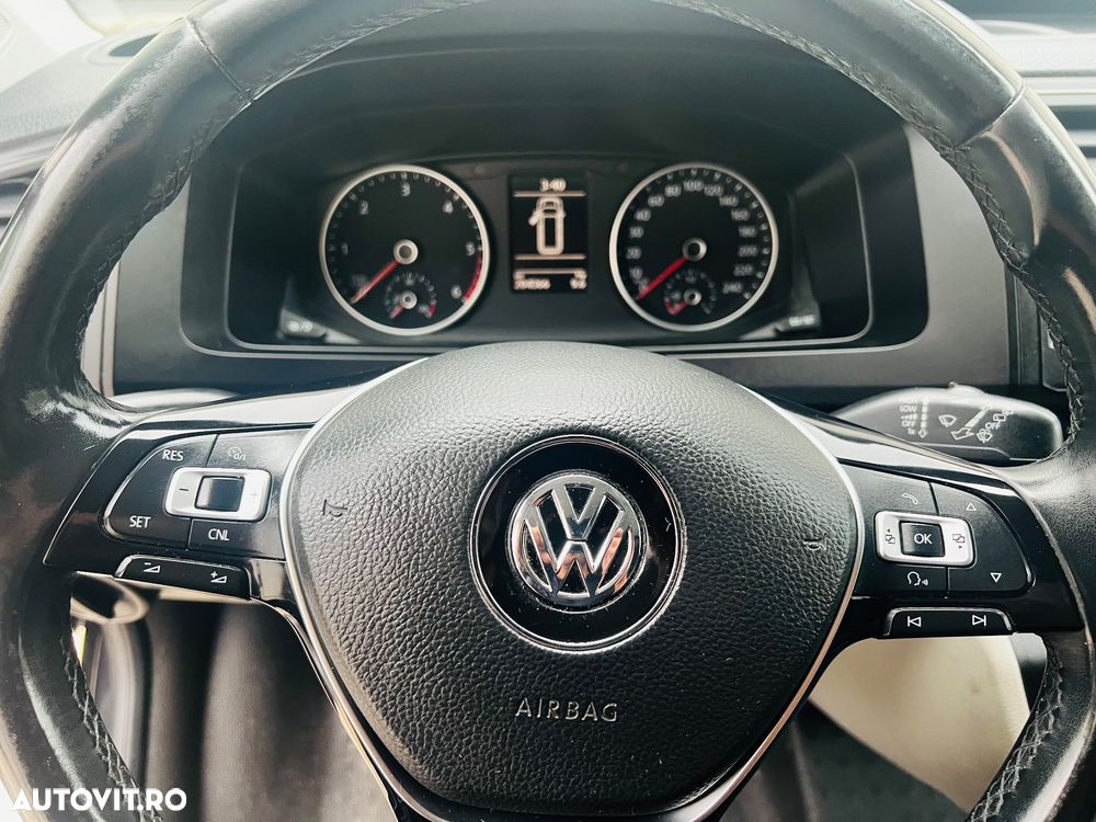 Volkswagen Transporter - 9