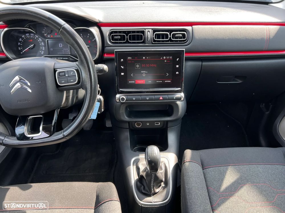 Citroën C3 Pure Tech Shine - 13