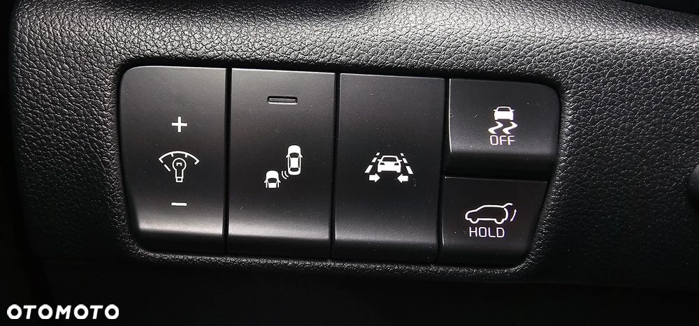 Kia Sportage 2,0 CRDI AWD GT Line - 24