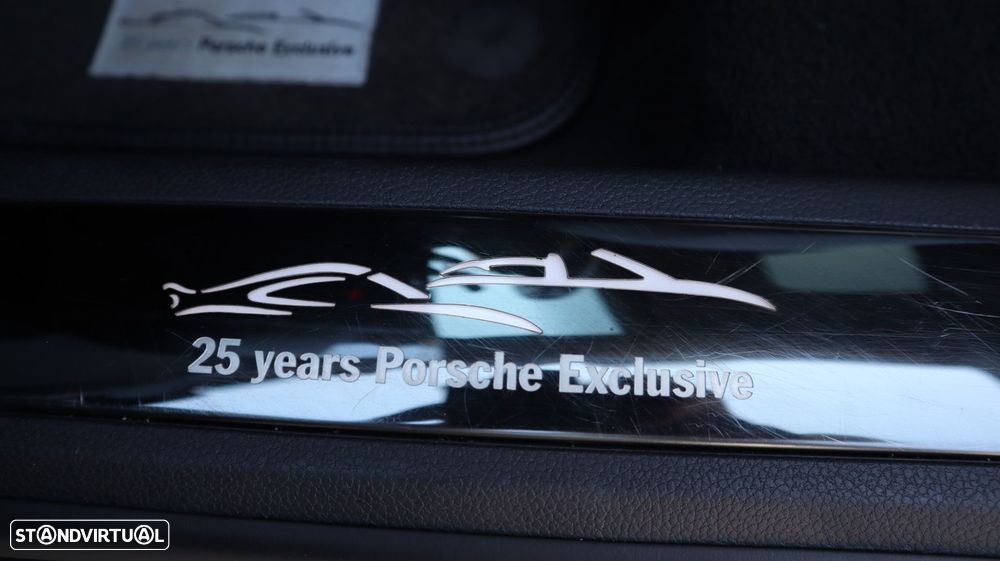 Porsche Panamera Platinum Edition - 11