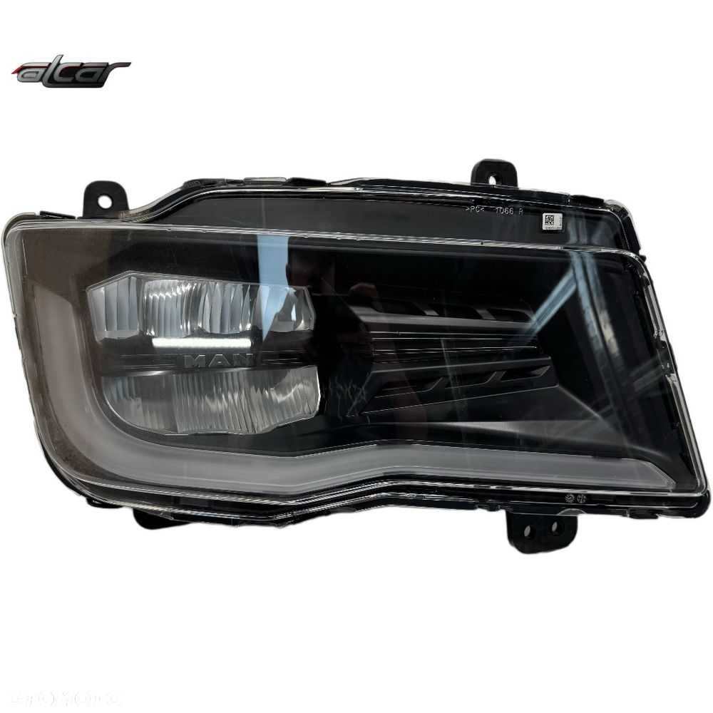 REFLEKTOR LAMPA PRAWA PRZÓD FULL LED MAN TGX II 81.25101-0840 - 1