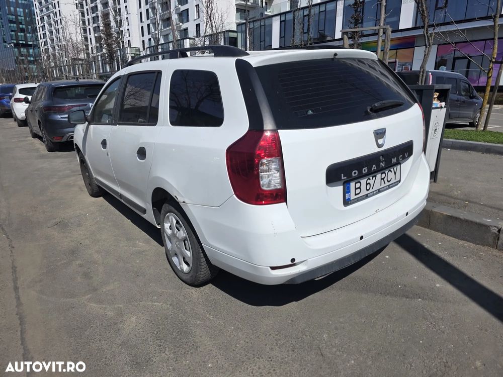 Dacia Logan 1.5 dCi 75 CP Laureate - 4
