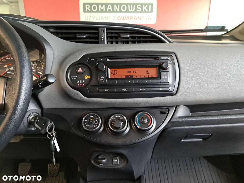 Toyota Yaris 1.0 Active EU6 - 21
