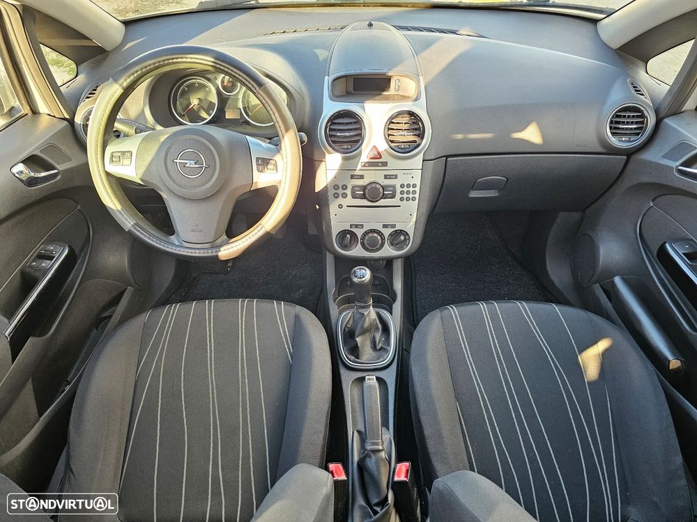 Opel Corsa 1.3 CDTI Enjoy EcoFLEX - 14