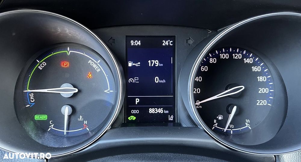 Toyota C-HR 2.0 Hybrid Team Deutschland - 8