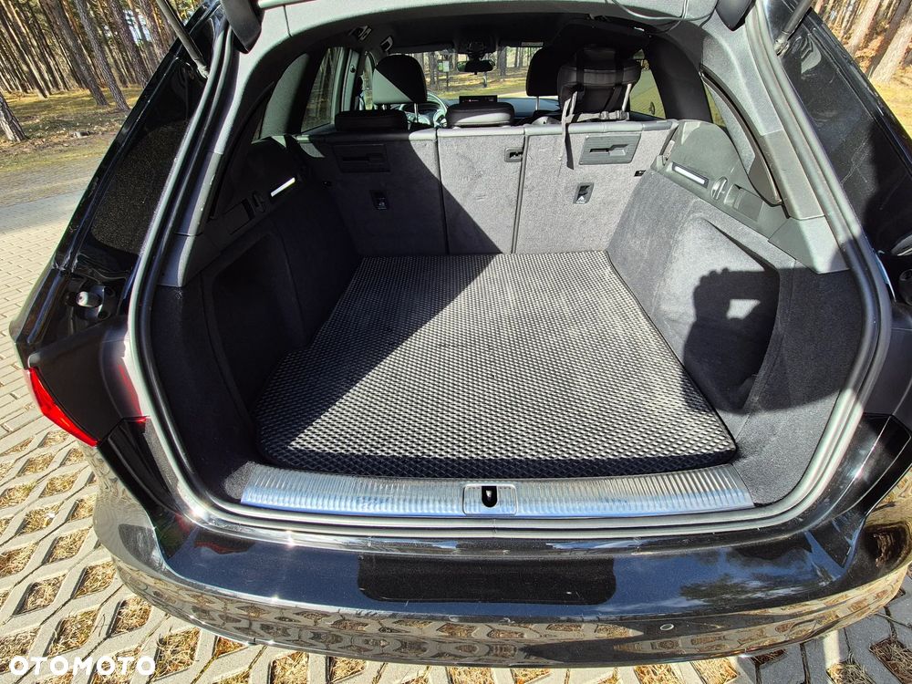 Audi A4 Avant - 11