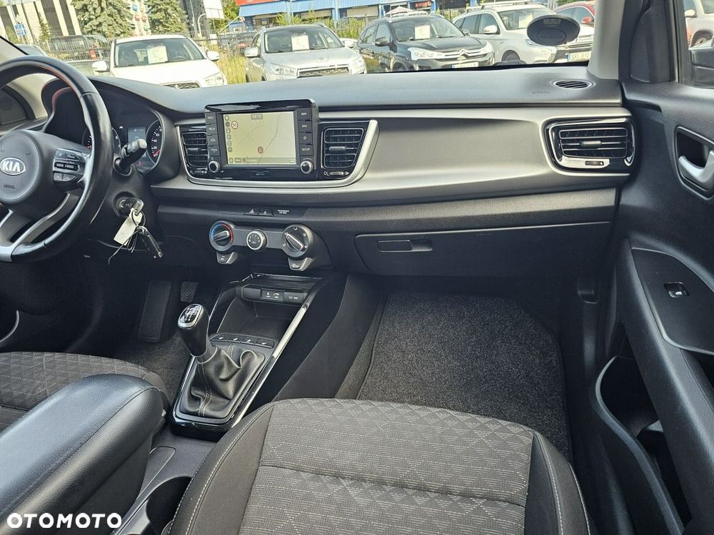 Kia Rio 1.0 T-GDI 100 Dream-Team Edition - 19