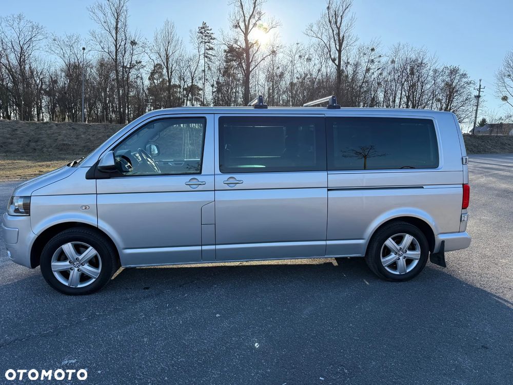 Volkswagen Multivan - 5