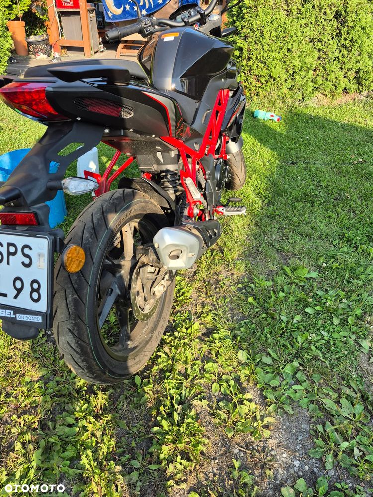 Benelli BN 125 - 4