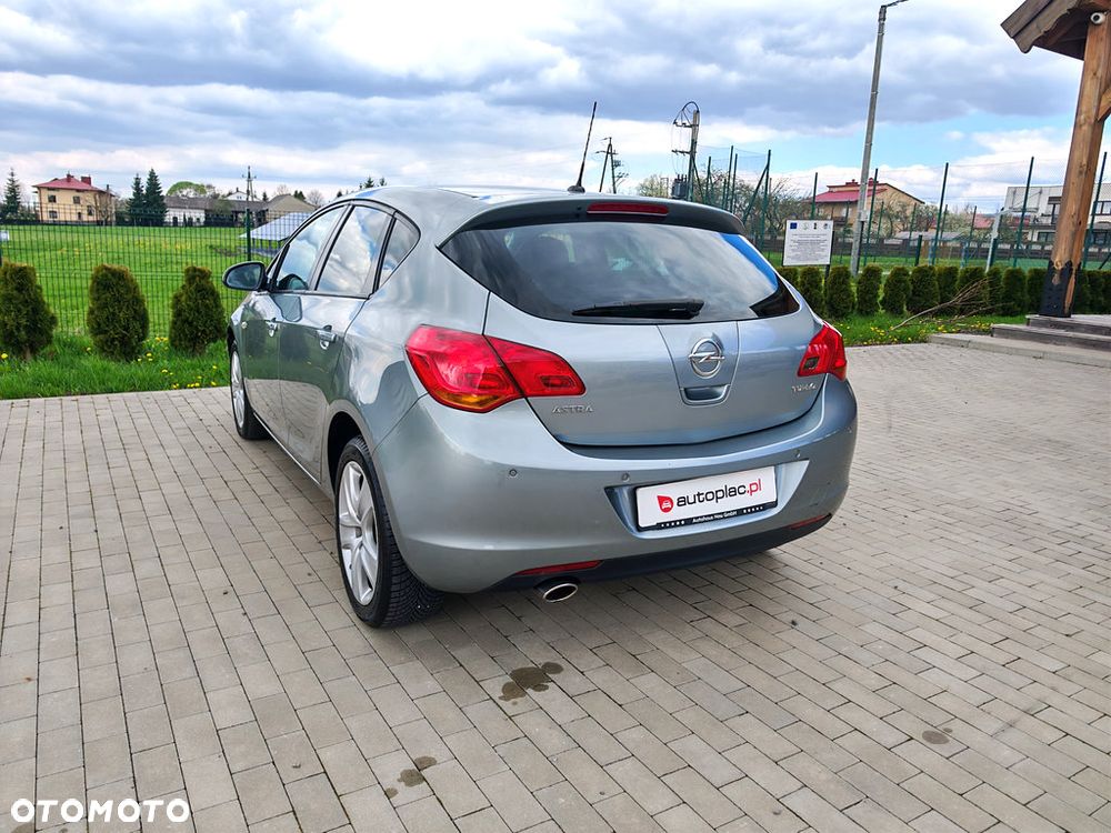 Opel Astra 1.4 Turbo Edition - 20
