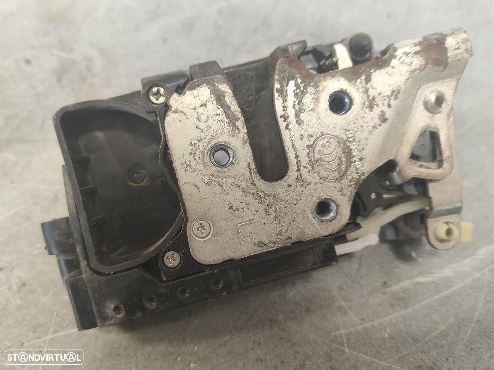 FECHADURA PORTA FRONTAL ESQUERDA CHEVROLET LACETTI 2010 - 1