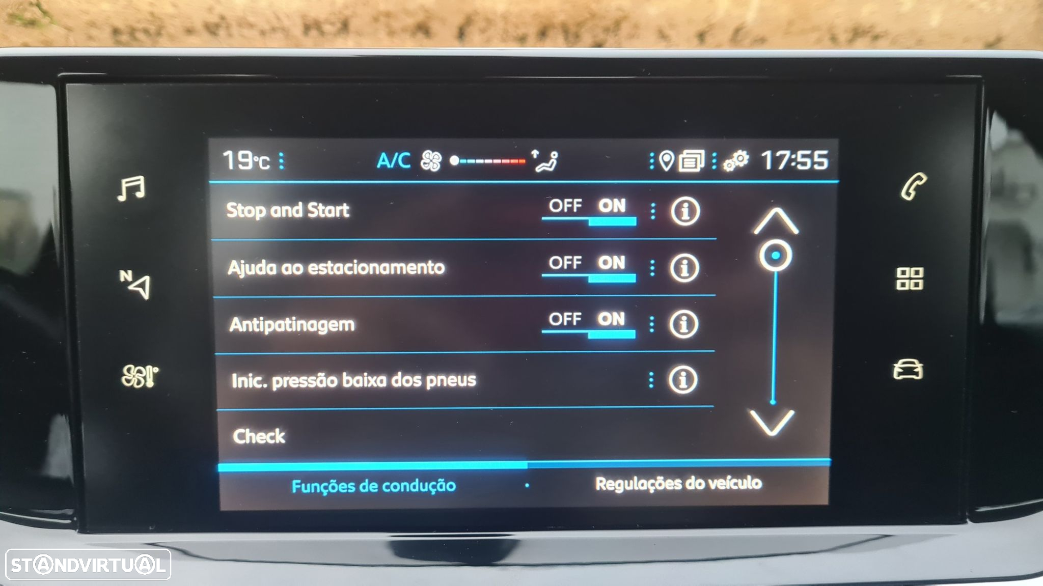 Peugeot 208 1.5 BlueHDi Active Business Pack - 24