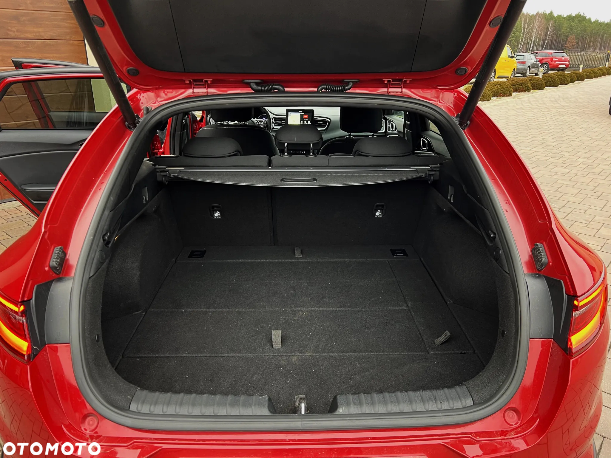 Kia ProCeed 1.6 CRDi GT Line DCT - 19