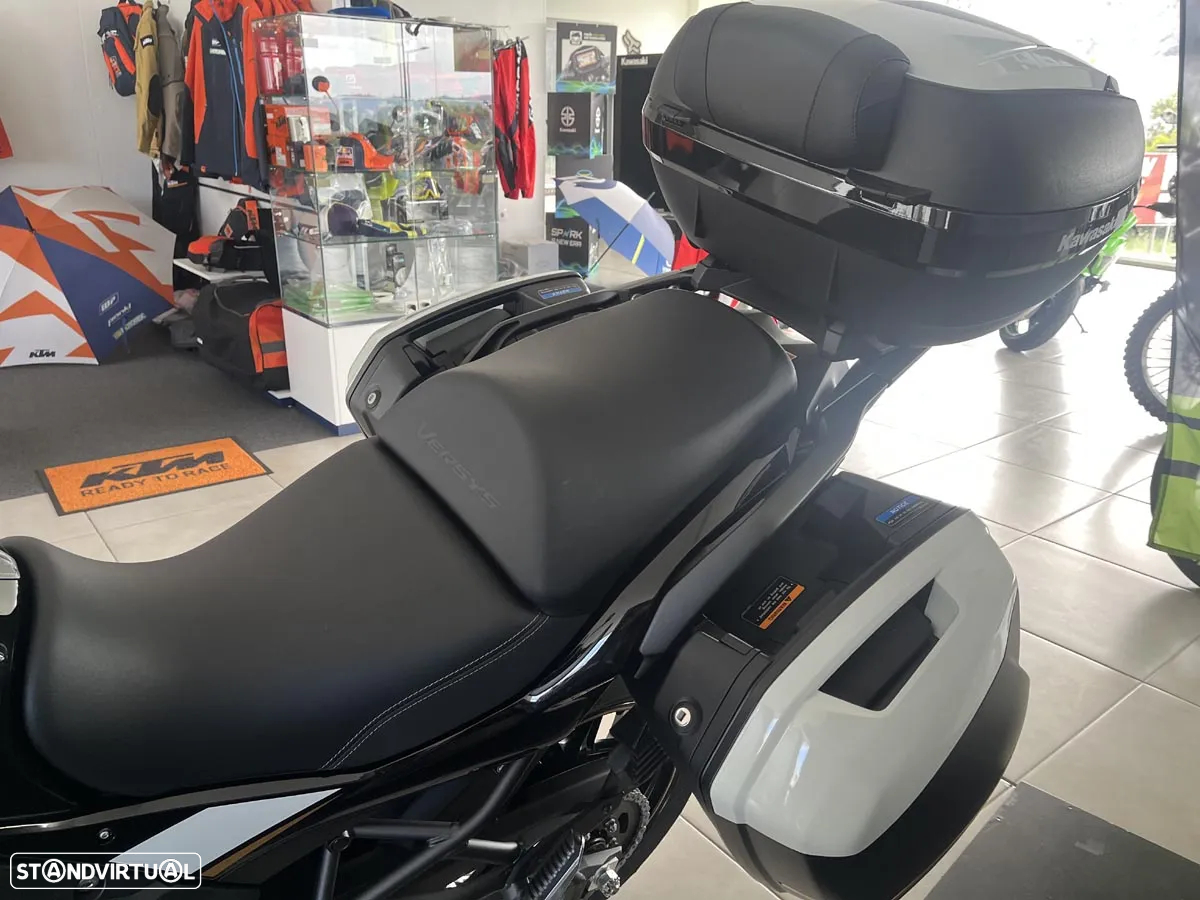 Kawasaki Versys 1.100 SE Grand Tourer - 11