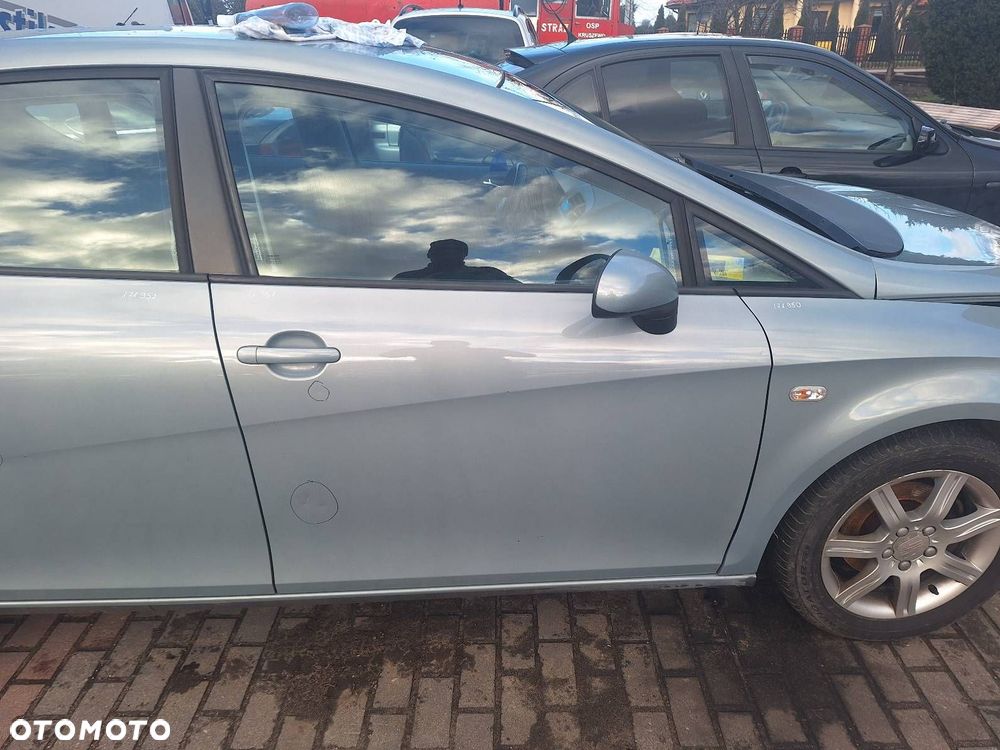 DRZWI KOMPLETNE PRAWY PRZÓD SEAT LEON II L57M - 1