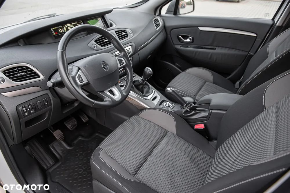 Renault Scenic 1.2 TCE Energy Bose - 15