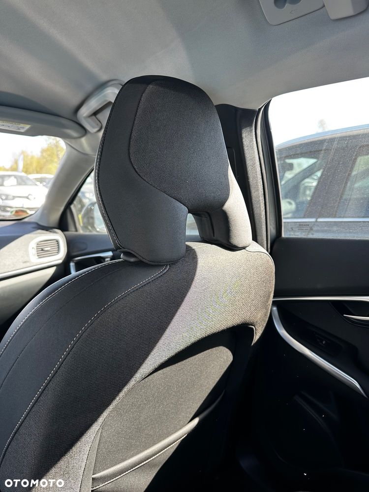 Volvo V40 Cross Country D3 Summum - 21