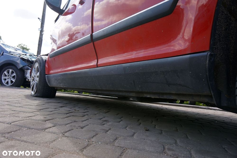 LISTWA PROGOWA LEWA YETI LIFT LF3K 5L0853855C SKODA 2012-2017 - 1