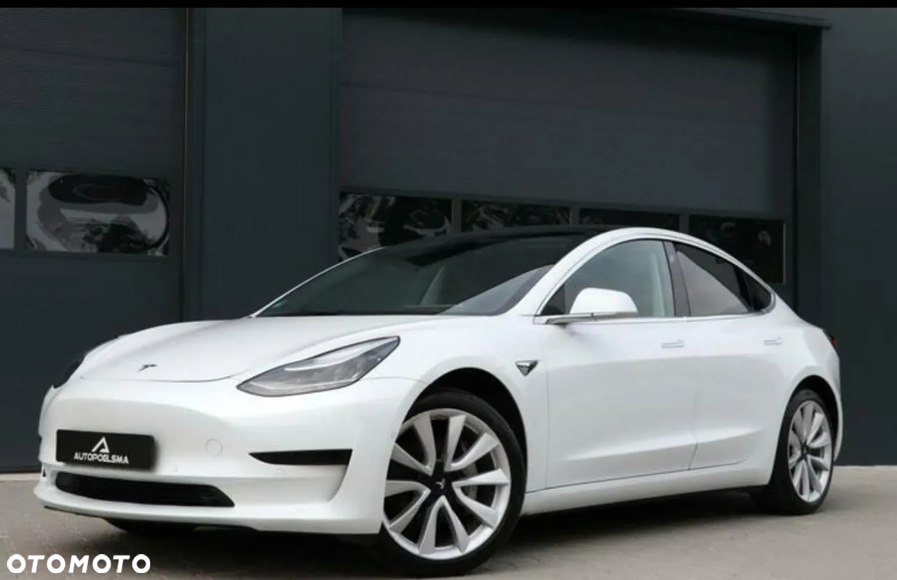 Tesla Model 3 Standard Reichweite Plus Hinterradantrieb - 35