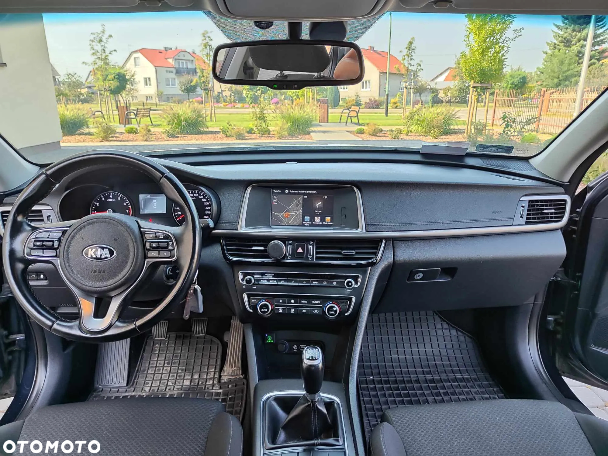 Kia Optima - 5