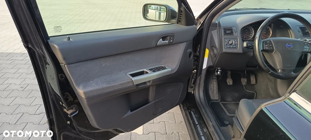 Volvo V50 2.4 - 11