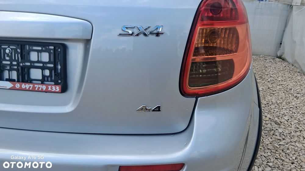 Suzuki SX4 1.6 VVT 4x4 Comfort - 8