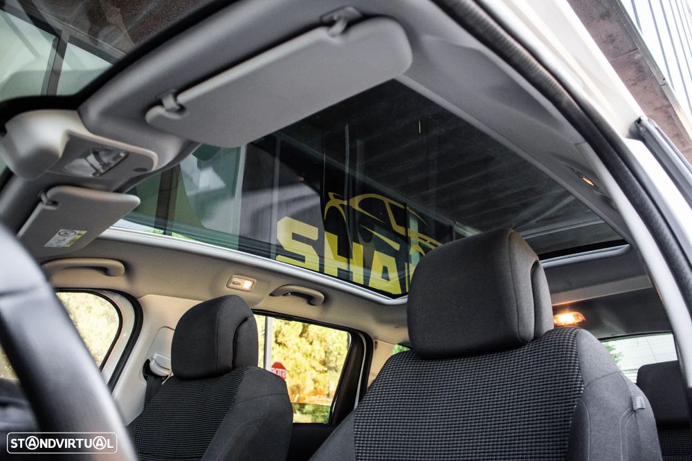 Peugeot 5008 HDI 115 Allure - 25