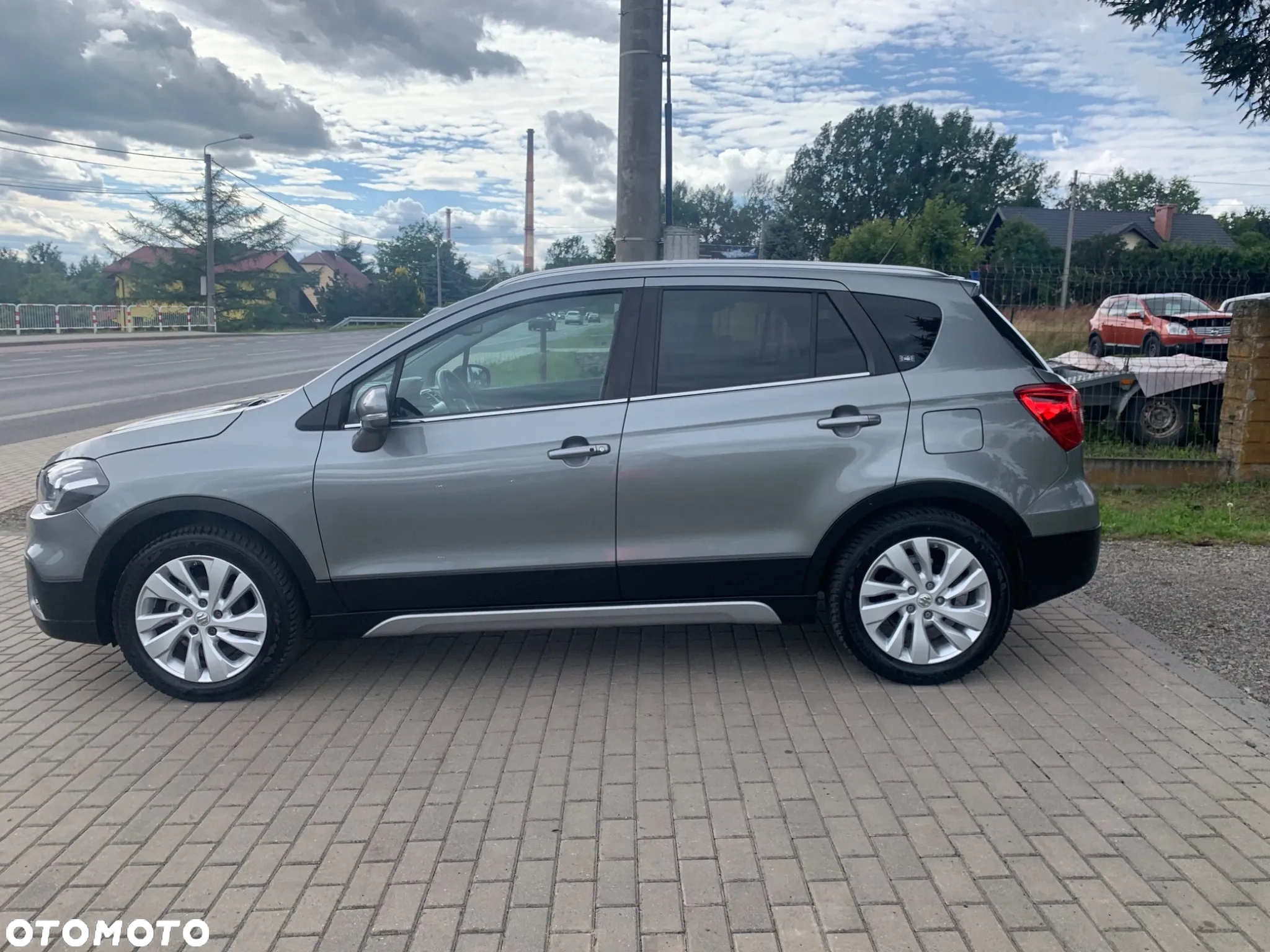 Suzuki SX4 S-Cross 1.4 Boosterjet Hybrid ALLGRIP Comfort+ - 4