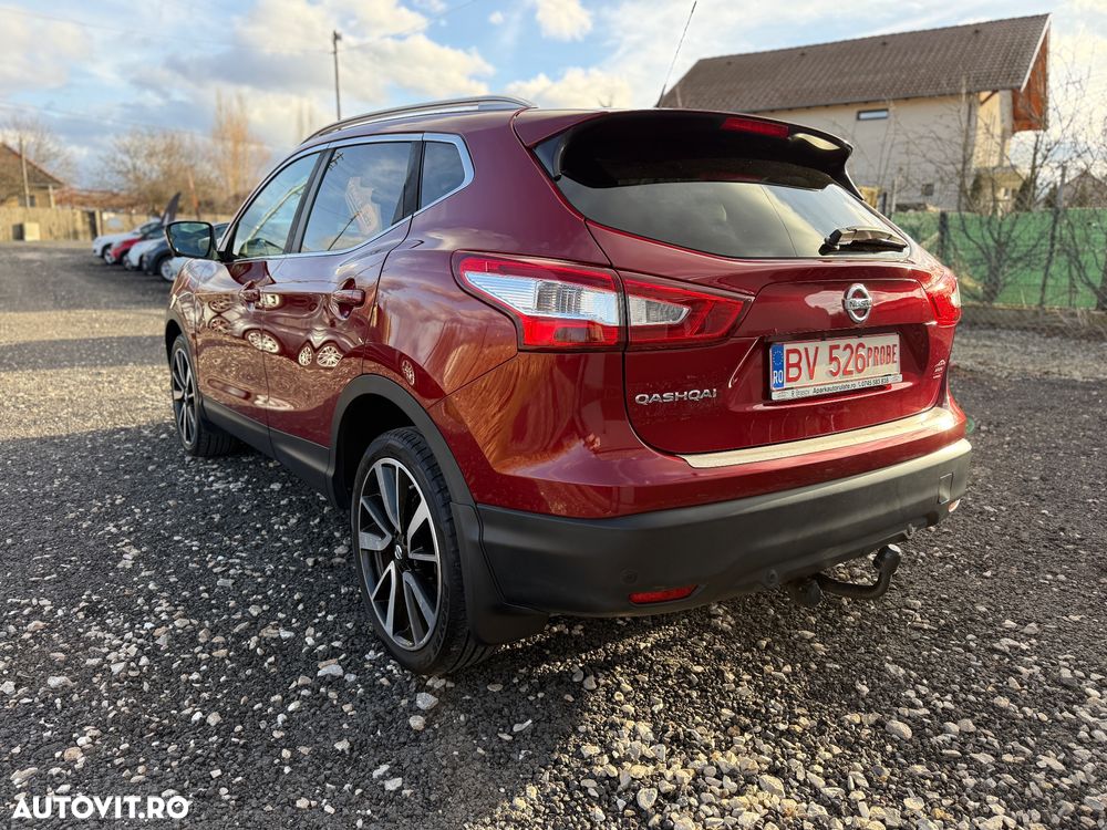 Nissan Qashqai 1.6 DCI Xtronic TEKNA+ - 10