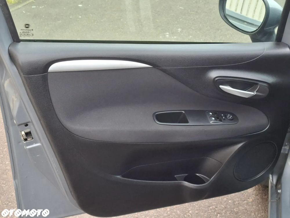 Fiat Punto - 14