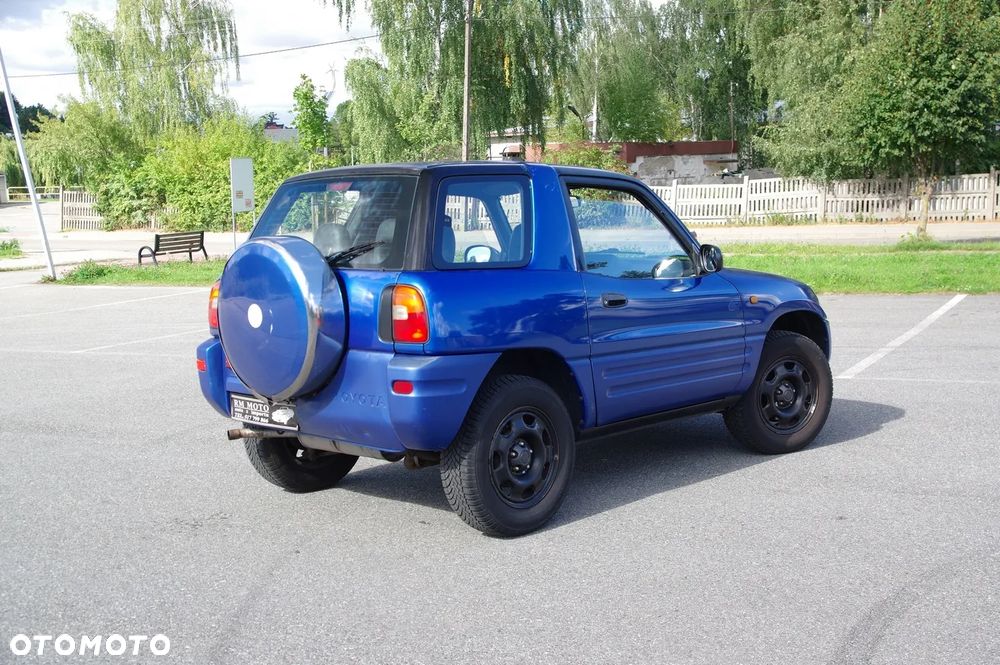 Toyota RAV4 2.0 Special - 2
