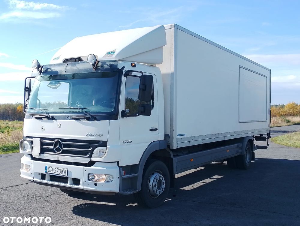 Mercedes-Benz Atego II - 1