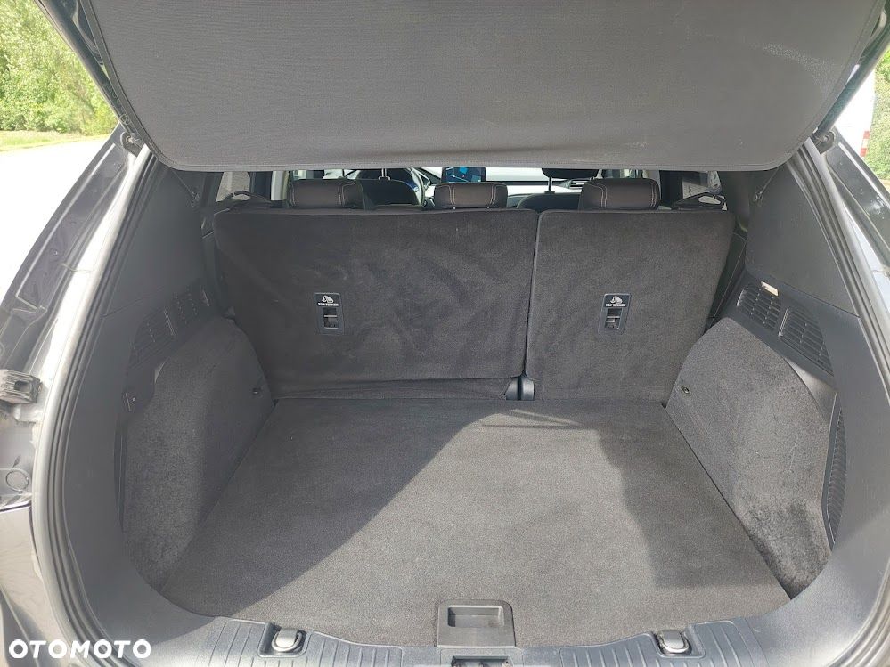 Ford Kuga - 13