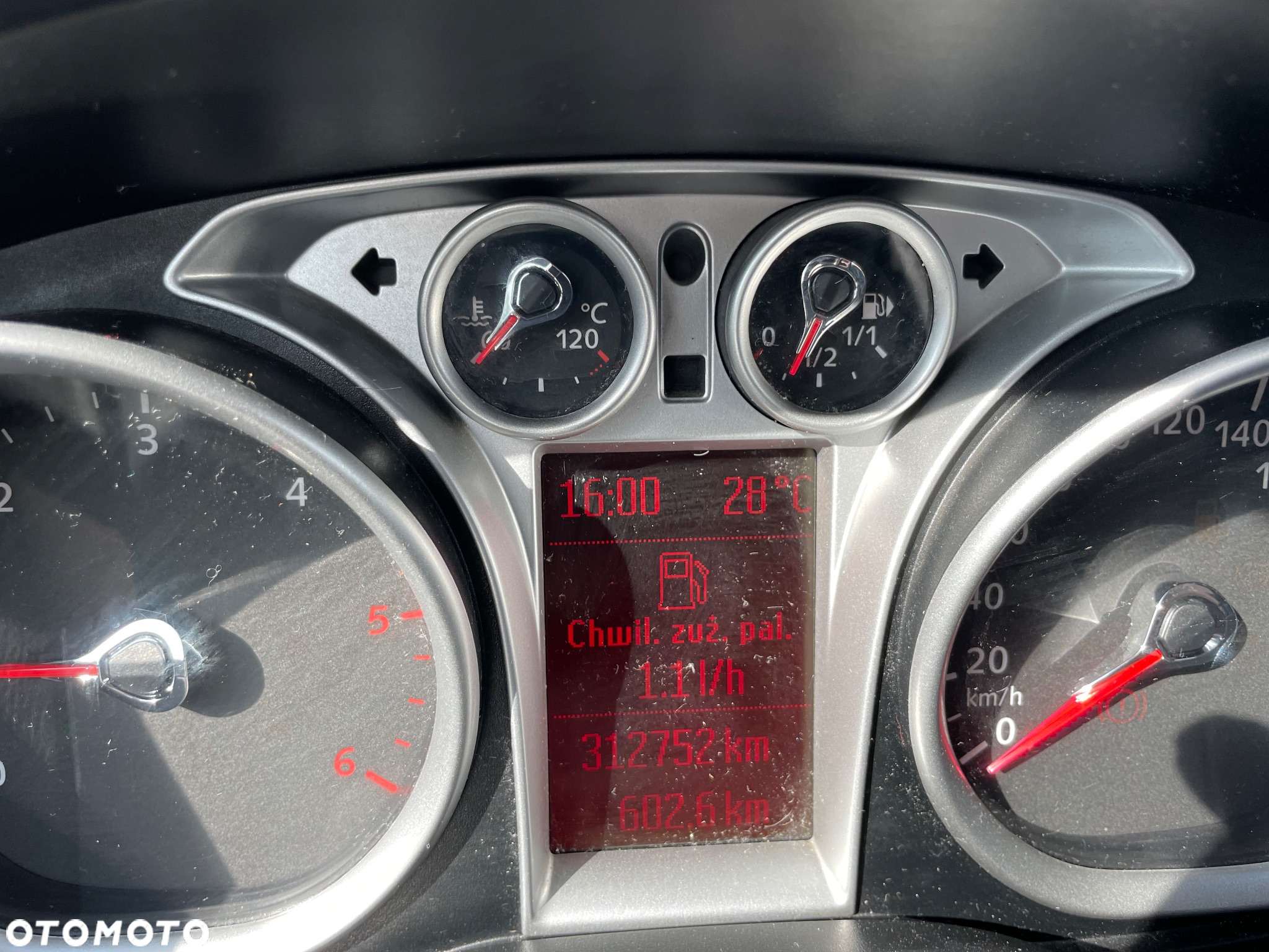 Ford Focus 1.6 TDCi cDPF Platinium X - 7