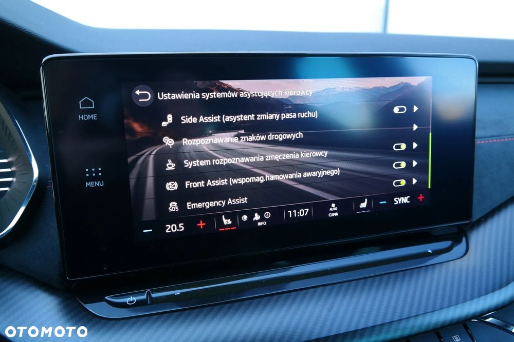 Skoda Octavia Combi 2.0 TDI DSG 4x4 RS - 32